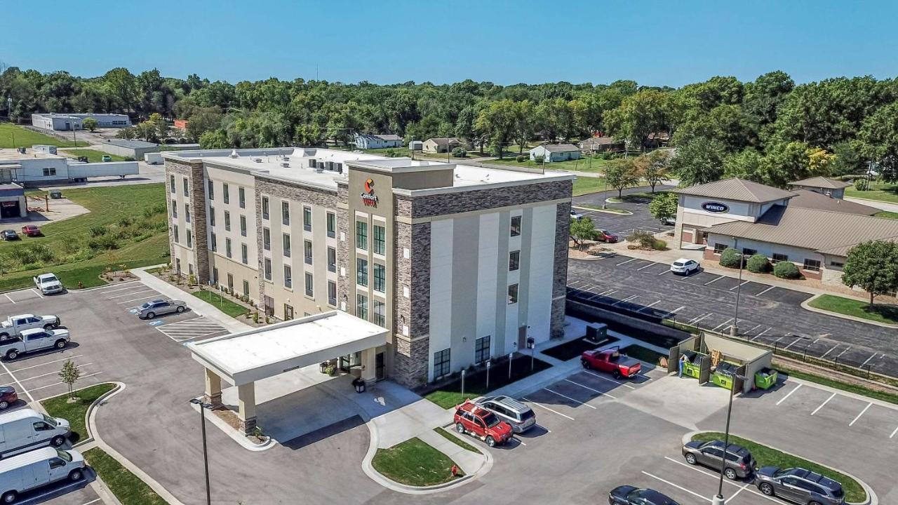 Comfort Suites Grandview - Kansas City Zewnętrze zdjęcie